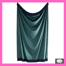 Load image into Gallery viewer, Cotswold Fantasia Throw In Gold By Laurence Llewelyn-Bowen