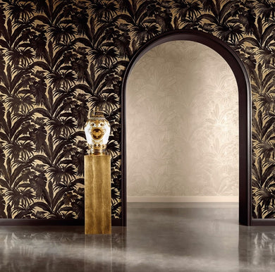 Versace Giungla Palm Leaves Wallpaper In Black & Gold