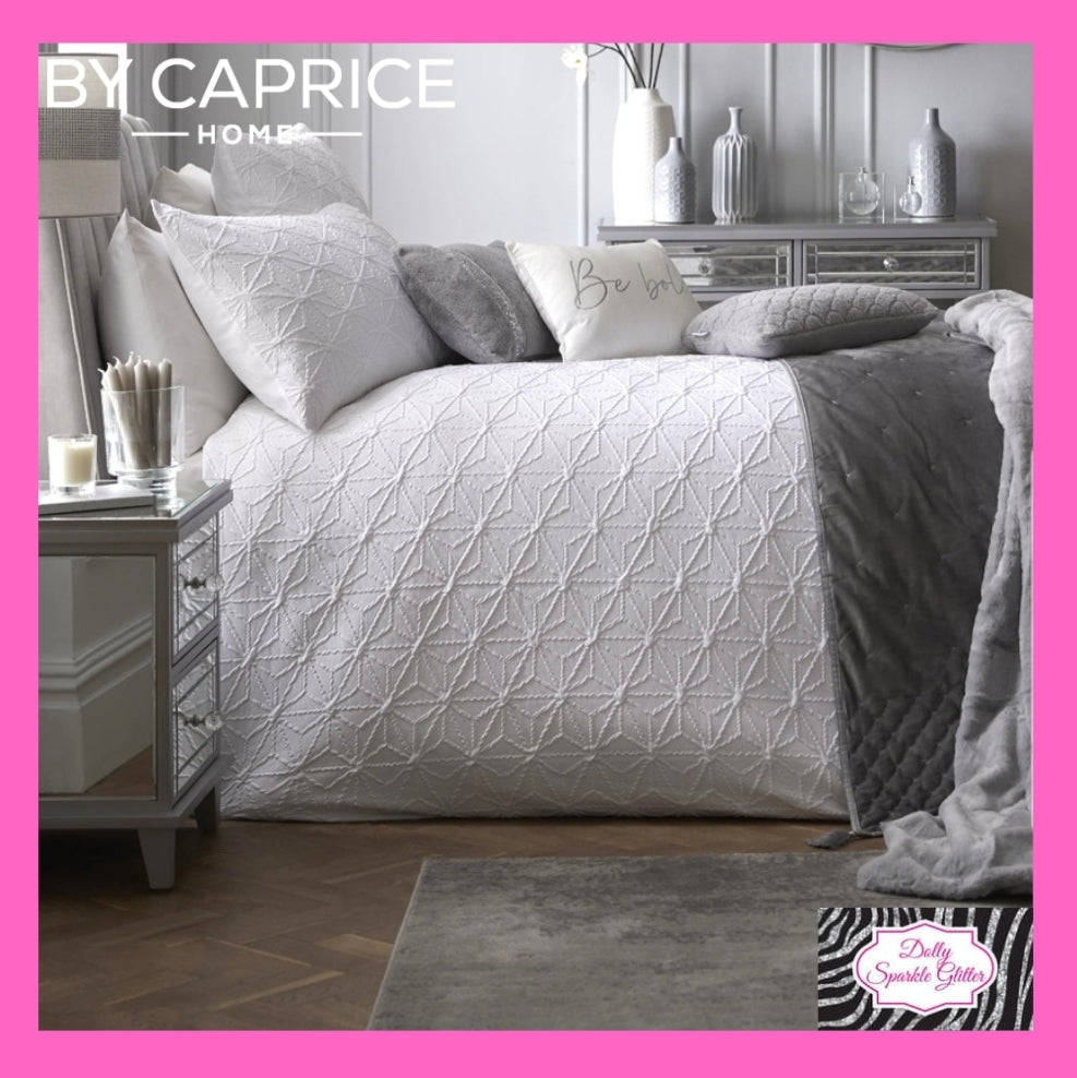 By Caprice Home Collection Ruby Duvet Set In White